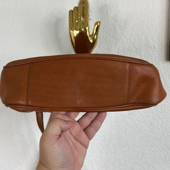 SISO Bamboo Leather Cross Strap Bag - Picture 4 of 11